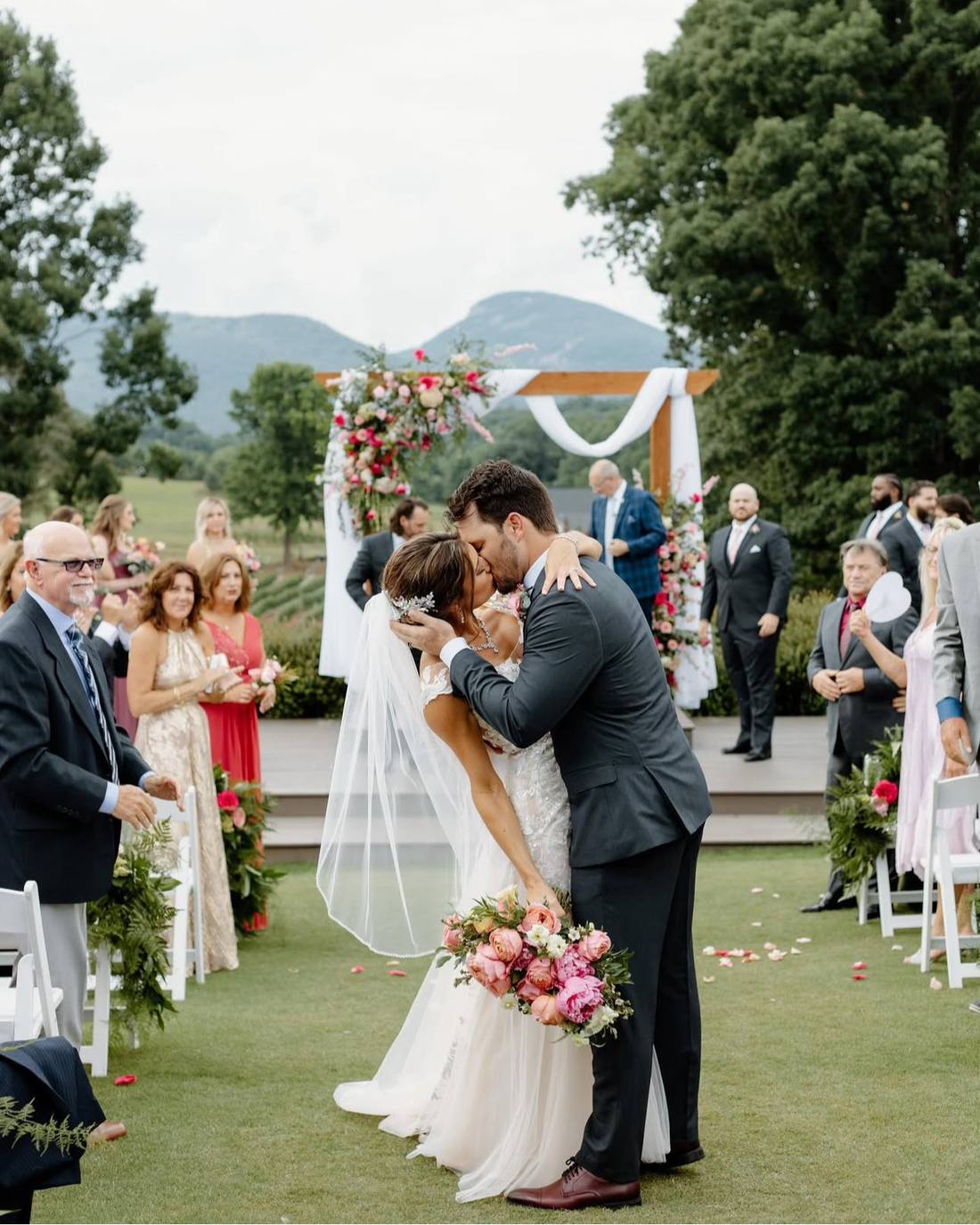 bab98234 f7bb 48c8 9e4c 6944eb4588c3