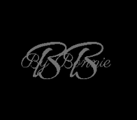 By Bonnie Photography