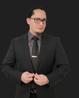 Oliver Carvajal- Realtor