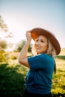 Nikki Wilson Photos