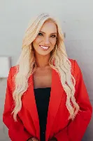 Alexis Langston- Realtor- RE/MAX Signature
