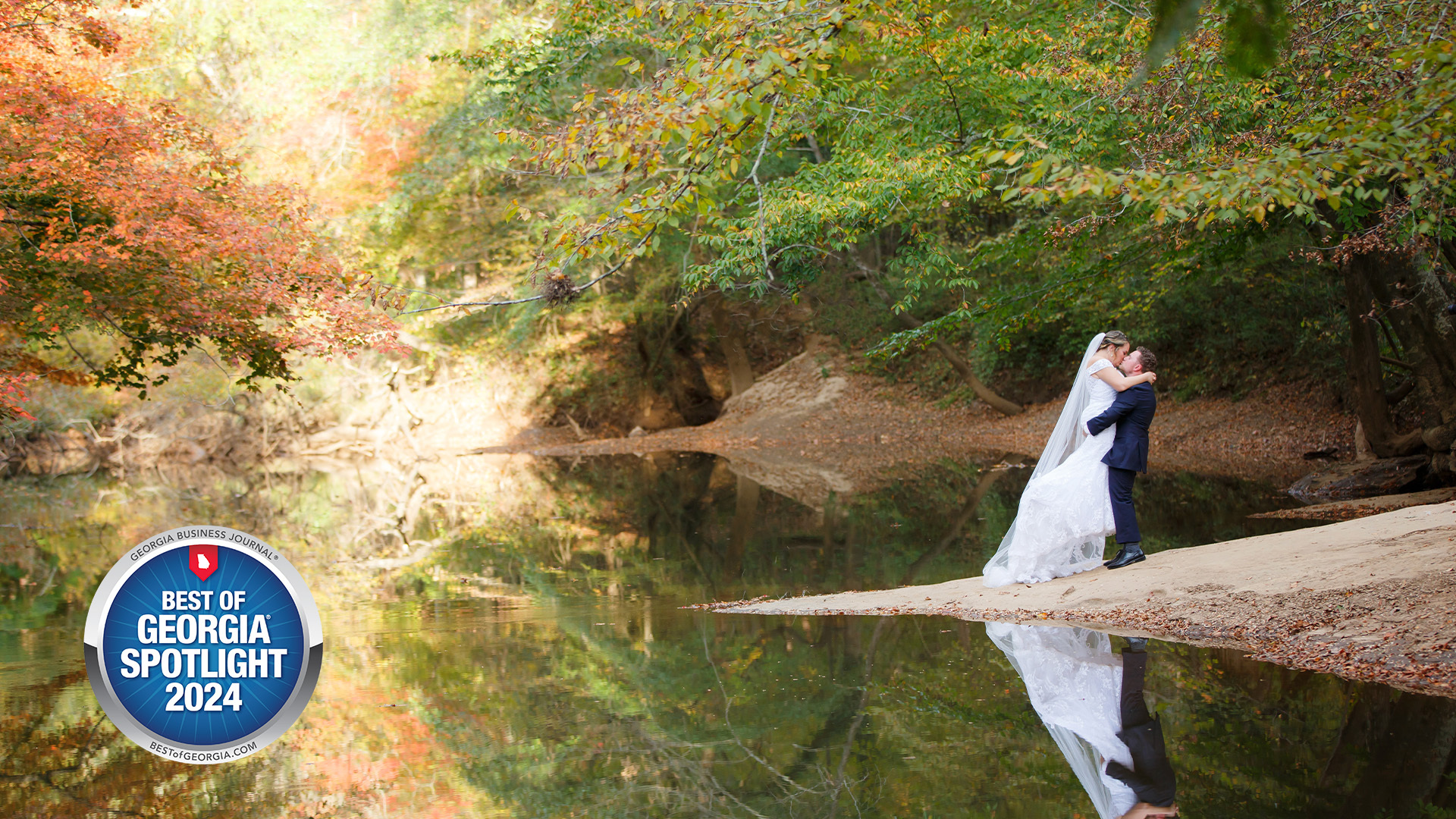 Vecoma at the Yellow River: Your Fairytale Wedding Starts Here